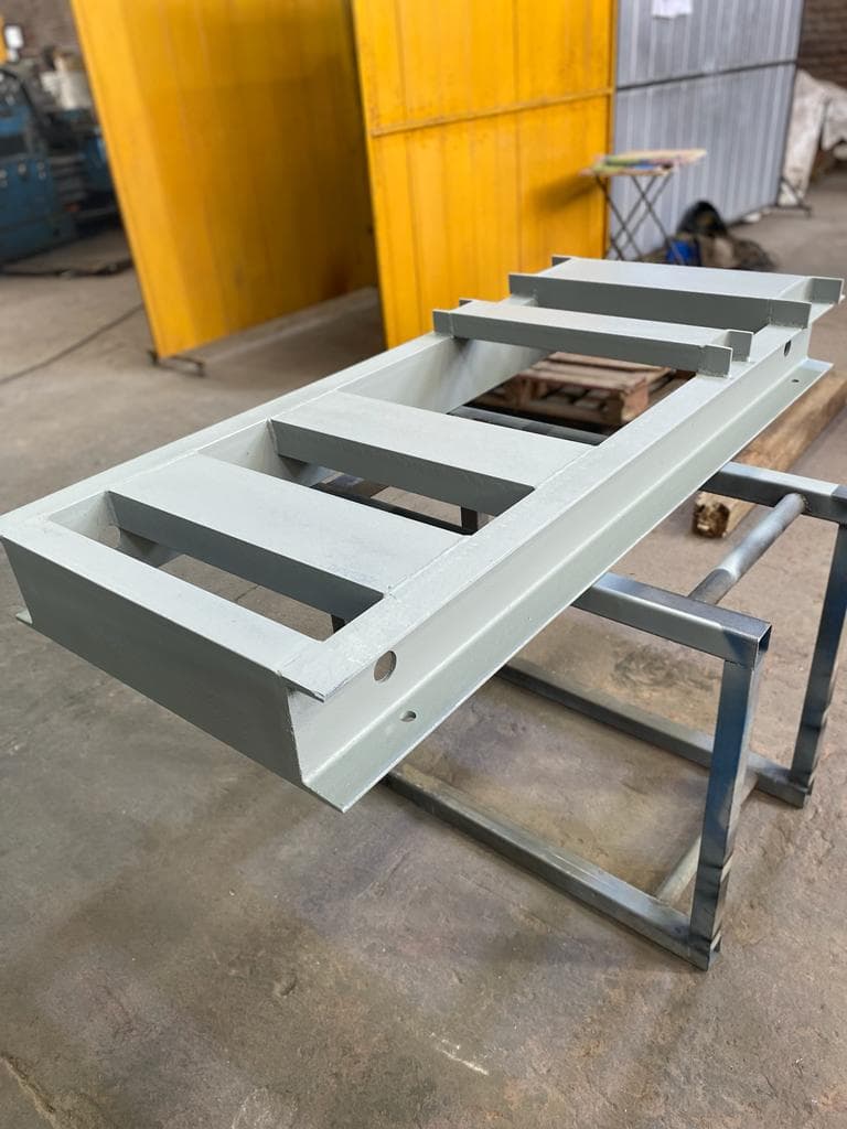 FABRICACIÓN DE ESTRUCTURAS METÁLICAS PARA INTEGRACIÓN DE CONJUNTOS MOTOR-BOMBA